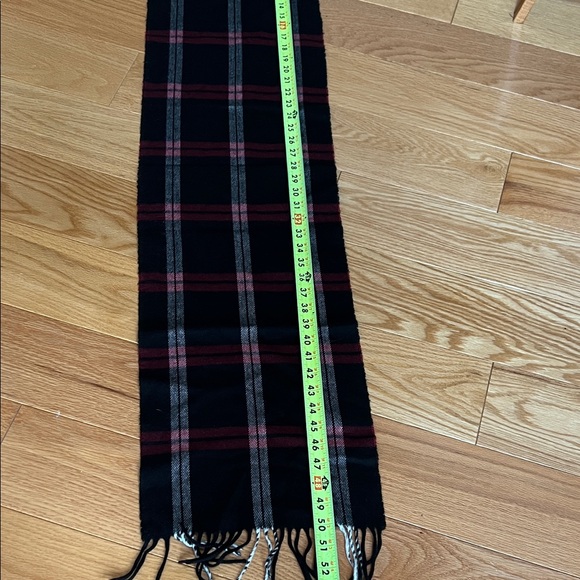 Dior cashmere plaid Black and Red Men's Scarf with fringe - Picture 4 of 5